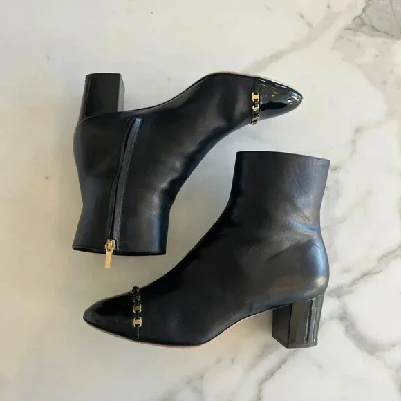 Salvatore Ferragamo | Atri Logo Gold Chain Leather Bootie - Black / Sz 9.5 - Picture 3 of 12